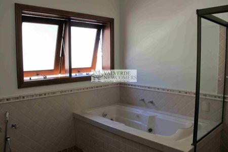 5_photo/94c8c45baf.1987c265c069de70-ATLAS-141af59b-8980-42e7-afbe-458c14dd7639.jpg de casa de condomínio para alugar com 3 quartos, 318m² em Loteamento Alphaville Campinas, Campinas