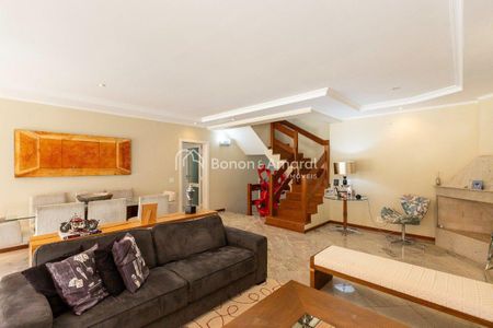 4_photo/94c8c45e4f.ceff8192393c33de-ATLAS-4d3a45b5-a329-4615-8ac4-6de5ff46cef2.jpg de casa à venda com 4 quartos, 400m² em Loteamento Alphaville Campinas, Campinas