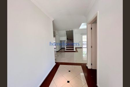 9_photo/94c8c46107.6c623372c172fc17-ATLAS-56d68df5-e9e6-413b-8b11-c469c558e50d.jpg de casa de condomínio para alugar com 5 quartos, 317m² em Loteamento Alphaville Campinas, Campinas