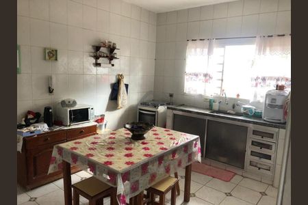 7_photo/94c8c46677.4a8fb705dfdf76a3-ATLAS-1e4de306-22d7-40b4-aced-840b8b85db35.jpg de casa à venda com 3 quartos, 160m² em Jardim Myrian Moreira da Costa, Campinas