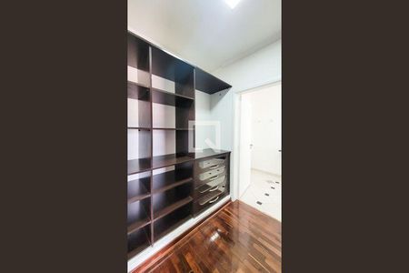 43_photo/94c8c466d9.5b63f18bcccc212e-ATLAS-1f39a247-534a-4aa4-9e9e-c0b7e2b51893.jpg de casa à venda com 5 quartos, 410m² em Loteamento Alphaville Campinas, Campinas