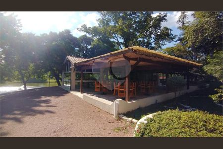 1_photo/94c8c466e9.cc80a849dbb3670d-ATLAS-00cec4c5-7742-4ebc-a680-febc24dae4fa.jpg de casa para alugar com 5 quartos, 410m² em Loteamento Alphaville Campinas, Campinas