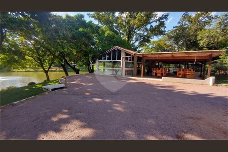 8_photo/94c8c466e9.cc80a849dbb3670d-ATLAS-ebe525e3-be55-4117-be5f-2ec1004dd016.jpg de casa para alugar com 5 quartos, 410m² em Loteamento Alphaville Campinas, Campinas