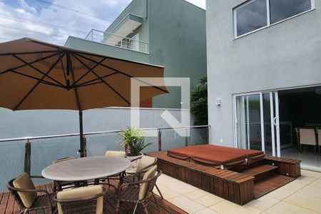 22_photo/94c8c46f0b.7a802cfb1ffc346d-ATLAS-47b51ba3-cb48-4f65-9c38-8e990a41ff6a.jpg de casa à venda com 3 quartos, 275m² em Loteamento Alphaville Campinas, Campinas