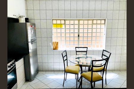 4_photo/94c8c46fdd.babca6c7f82b9010-ATLAS-2bfa7b64-771a-4de0-b6ca-4977cc63ee3d.jpg de casa à venda com 4 quartos, 235m² em Jardim Myrian Moreira da Costa, Campinas