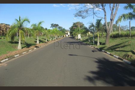 10_photo/94c8c48071.3540367e7697d24d-ATLAS-819698cd-3db4-4eaf-bc49-71e579d19b60.jpg de casa à venda com 3 quartos, 350m² em Parque Xangrilá, Campinas