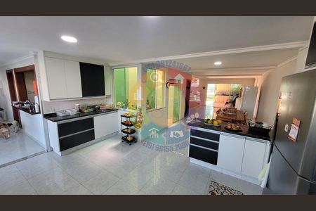 8_photo/94c8c481e5.f861ecc718bdcbd7-ATLAS-57724398-0503-4c1b-bc1a-a2bbf5b183a0.jpg de casa de condomínio à venda com 3 quartos, 392m² em Parque Luciamar, Campinas