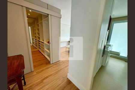 11_photo/94c8c48a73.b8c4f165c1f119ea-ATLAS-34efec21-a636-4d4d-a3e0-bb830f8c8fef.jpg de casa de condomínio à venda com 4 quartos, 311m² em Loteamento Alphaville Campinas, Campinas