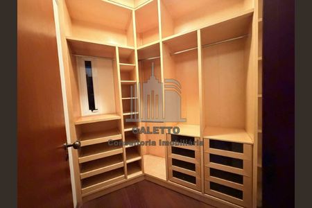 28_photo/94c8c48a95.9b0e853e47463488-ATLAS-022363a7-aa36-4a4c-b3dd-116b362bd3f6.jpg de casa para alugar com 5 quartos, 450m² em Loteamento Alphaville Campinas, Campinas
