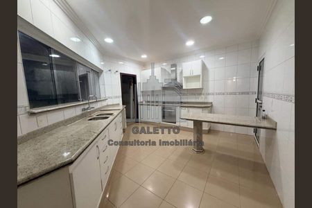 14_photo/94c8c48a95.9b0e853e47463488-ATLAS-fdb3d7dc-97d3-400b-bed5-8b4e98f9f470.jpg de casa para alugar com 5 quartos, 450m² em Loteamento Alphaville Campinas, Campinas