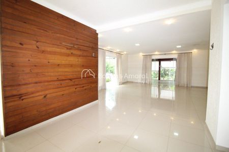 5_photo/94c8c48aaf.dc2bbfd1682f3afb-ATLAS-7dc8d911-4732-49da-b70e-5da1e59c217f.jpg de casa à venda com 3 quartos, 330m² em Loteamento Alphaville Campinas, Campinas