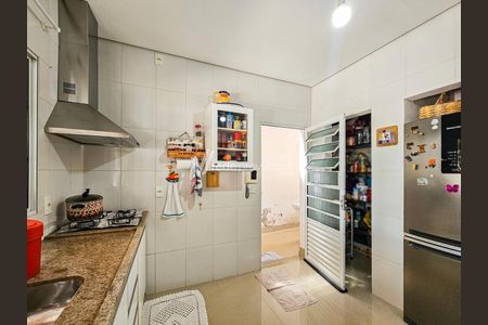 46_photo/94c8c48cb3.ac59da683d20aab1-ATLAS-978aaff4-e0fb-4b0e-97db-a9e190ba145d.jpg de casa à venda com 5 quartos, 243m² em Parque dos Pomares, Campinas