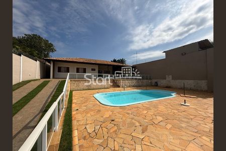 3_photo/94c8c4a525.4930ce0f73cbe53b-ATLAS-8f4bde7f-78ad-4d31-8959-f5e1c0bfc54a.jpg de casa para alugar com 4 quartos, 392m² em Recanto dos Dourados, Campinas