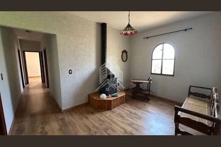 4_photo/94c8c4a533.ea051cd517c7e183-ATLAS-3bd4136b-03f9-423f-8aa4-0b192e9d5d71.jpg de casa à venda com 3 quartos, 300m² em Loteamento Alphaville Campinas, Campinas