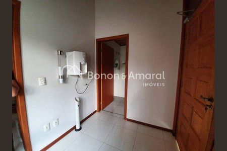 10_photo/94c8c4f157.f38e38137a2159e3-ATLAS-e06a5096-68a8-4e99-bcc8-633efd72da63.jpg de casa de condomínio à venda com 3 quartos, 330m² em Chácara São Rafael, Campinas