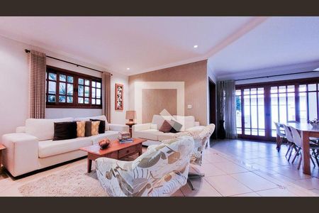 2_photo/94c8c4f403.9de6362a168616a9-ATLAS-e0d85999-73d8-4dfe-ba36-a7497253112b.jpg de casa à venda com 3 quartos, 250m² em Chácara São Rafael, Campinas