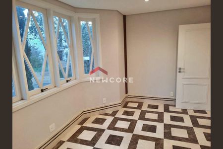 2_photo/94c8c4f45f.ceff8192393c33de-ATLAS-5ab6e8bd-9e53-43f1-aaf1-49acb5a5ebdb.jpg de casa de condomínio para alugar com 6 quartos, 445m² em Loteamento Alphaville Campinas, Campinas