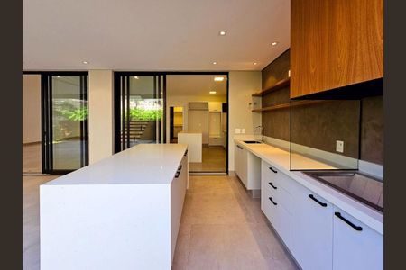 38_photo/94c8c508bd.e182d30f96765f76-ATLAS-2bd11e9b-d217-4c6c-94dd-d68b110e682f.jpg de casa à venda com 4 quartos, 342m² em Campinas, Campinas