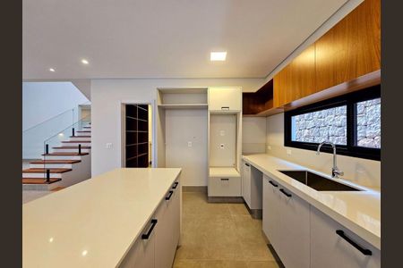 47_photo/94c8c508bd.e182d30f96765f76-ATLAS-921dc157-e81a-40ae-81a4-405c4474910e.jpg de casa à venda com 4 quartos, 342m² em Campinas, Campinas