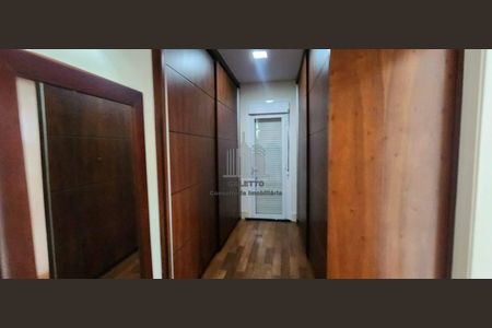 10_photo/94c8c50a23.b7a28b76476596d7-ATLAS-2eb27fed-73cc-42ea-977c-6c1773f3a0c2.jpg de casa à venda com 4 quartos, 363m² em Campinas, Campinas