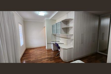 43_photo/94c8c50a23.b7a28b76476596d7-ATLAS-eabb7167-2385-4474-9f63-59e7d31a7b45.jpg de casa à venda com 4 quartos, 363m² em Campinas, Campinas