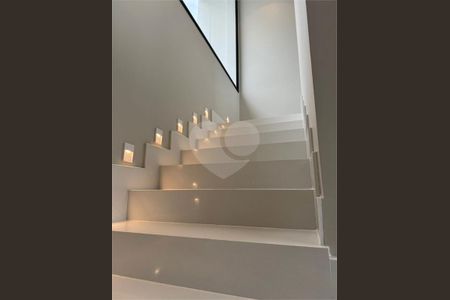 15_photo/94c8c50edf.fbcd7a2e7ac63d93-ATLAS-7babe585-cd49-47a6-afee-2055bf02700a.jpg de casa à venda com 4 quartos, 382m² em Campinas, Campinas