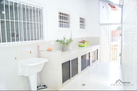 9_photo/94c8c58605.5a987dbee225dd18-ATLAS-8dab82db-69bd-4b4d-8e17-80d8a7a4c25b.jpg de casa para alugar com 4 quartos, 135m² em Vila Madalena, Campinas