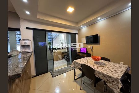 6_photo/94c8c588d7.f2bfaed4af7a5e8b-ATLAS-4b4a1561-e938-4507-ab72-15ab7ceab3c1.jpg de casa à venda com 3 quartos, 249m² em Jardim Boa Esperança, Campinas