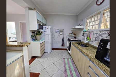 2_photo/94c8c58a9b.effc73c8c58abb54-ATLAS-fe3b31b4-0d42-49bf-85ae-7c41aaa42b18.jpg de casa à venda com 3 quartos, 219m² em Jardim Alto da Barra, Campinas