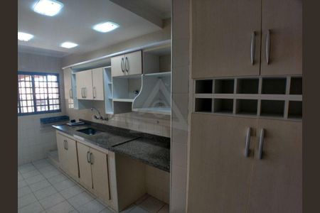 3_photo/94c8c58e9b.dc8bbd111761e841-ATLAS-8f6c5bb3-d855-4561-a466-ff91a27533f4.jpg de casa à venda com 3 quartos, 236m² em Jardim Conceição, Campinas