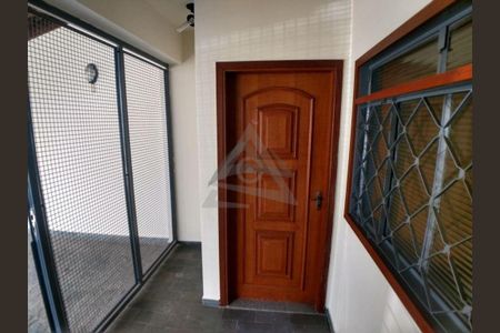 23_photo/94c8c58e9b.dc8bbd111761e841-ATLAS-dbeebddb-477a-4a73-a50e-1eecdf1c6df8.jpg de casa à venda com 3 quartos, 236m² em Jardim Conceição, Campinas