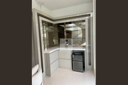 5_photo/94c8c5977d.4ebd861c74494e12-ATLAS-22eac232-a5e5-467f-8e1c-f3a2a0d66412.jpg de apartamento à venda com 3 quartos, 245m² em Residencial Vista Verde, Campinas