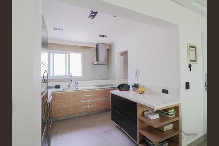 2_photo/94c8c5977d.61d3532e2efd0c9e-ATLAS-0f117b86-2085-476e-a29d-7db9fad44485.jpg de apartamento à venda com 3 quartos, 198m² em Residencial Vista Verde, Campinas