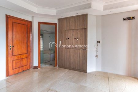 9_photo/94c8c59a9f.cfaae28da06da296-ATLAS-dc087789-d01b-4237-ab32-eb832f9d7f0b.jpg de casa de condomínio à venda com 4 quartos, 455m² em Jardim Madalena, Campinas