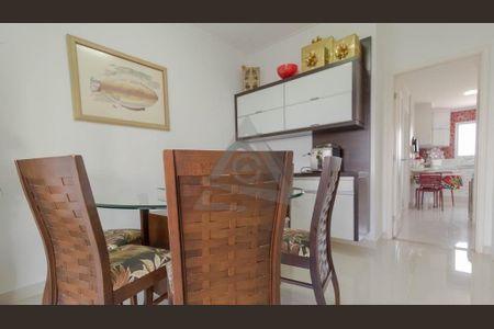 7_photo/94c8c59b9f.15f4a19d538e62fb-ATLAS-85440a21-8a0c-4e34-a559-45e4581ca3c9.jpg de apartamento para alugar com 3 quartos, 231m² em Jardim Madalena, Campinas