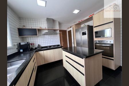 13_photo/94c8c59b9f.1e6107eec9a87343-ATLAS-7d005e84-5e1e-4d1c-98c5-8903d6036731.jpg de apartamento à venda com 4 quartos, 240m² em Jardim Madalena, Campinas