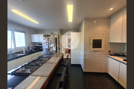 1_photo/94c8c59b9f.a6bfdbd45113ad09-ATLAS-c645a5d1-caca-4738-8bdc-8df76294b2df.jpg de apartamento à venda com 4 quartos, 236m² em Jardim Madalena, Campinas