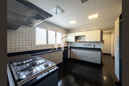 33_photo/94c8c59b9f.e683c2ee1e254659-ATLAS-b97a21dc-aa8b-4e0e-bebe-5d026e795470.jpg de apartamento para alugar com 3 quartos, 231m² em Jardim Madalena, Campinas