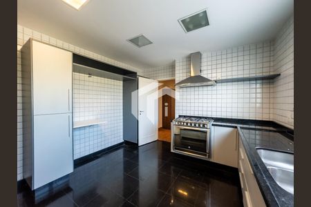 27_photo/94c8c59b9f.e683c2ee1e254659-ATLAS-e160582b-d518-42ba-93a7-d7375913fede.jpg de apartamento para alugar com 3 quartos, 231m² em Jardim Madalena, Campinas