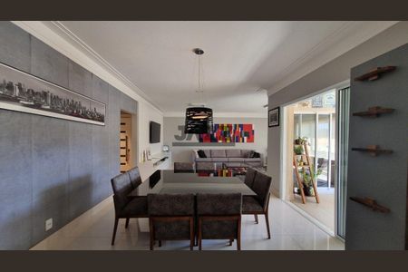 2_photo/94c8c59c8d.2c5e9d75b46b8bdb-ATLAS-a788e9f1-4964-4f33-a13a-035775aa4be0.jpg de apartamento à venda com 4 quartos, 240m² em Jardim Madalena, Campinas