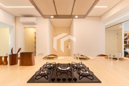 11_photo/94c8c59cc7.68e01caedba711fb-ATLAS-451dc2ec-58d2-4f01-a166-d91abbef4afa.jpg de apartamento à venda com 3 quartos, 221m² em Jardim Madalena, Campinas