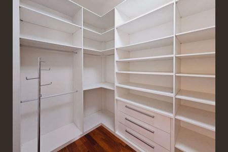 99_photo/94c8c5a08f.732b7fd8aaa5f07d-ATLAS-0ce480a8-475a-4fda-819c-dfb3b2098097.jpg de casa de condomínio para alugar com 4 quartos, 509m² em Campinas, Campinas