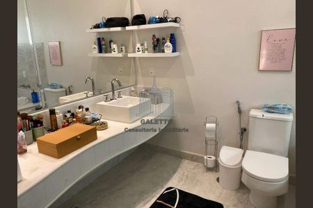 35_photo/94c8c5a75b.b24a59dfe16413ee-ATLAS-2f853615-4171-4410-8f0b-2df88e3d1d1a.jpg de casa à venda com 4 quartos, 350m² em Campinas, Campinas