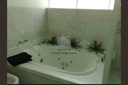 45_photo/94c8c5a75b.b24a59dfe16413ee-ATLAS-f0797d93-bd75-4ee9-a9d5-6f60b7d1719c.jpg de casa à venda com 4 quartos, 350m² em Campinas, Campinas