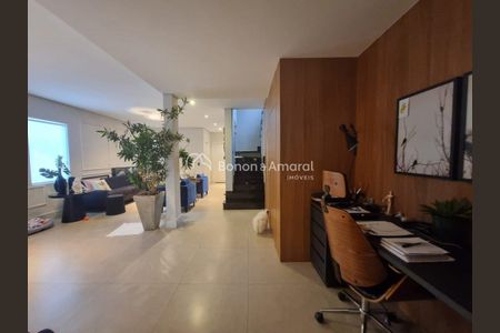 17_photo/94c8c5a899.93b8fa184532727f-ATLAS-a85db467-3c06-4e16-83fc-951ae68b0e06.jpg de casa à venda com 3 quartos, 200m² em Campinas, Campinas