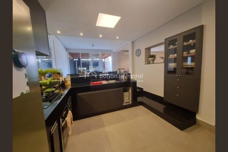 26_photo/94c8c5a899.93b8fa184532727f-ATLAS-d9fa6999-e3fc-4f2a-931d-cafda4c3177c.jpg de casa à venda com 3 quartos, 200m² em Campinas, Campinas