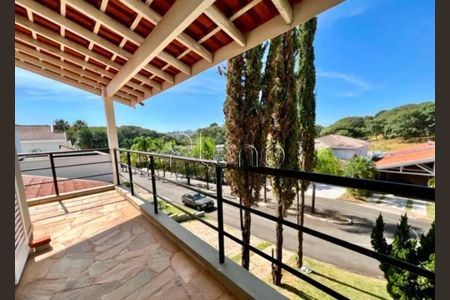 30_photo/94c8c5a899.b8a9f91cb517b5ed-ATLAS-f3961ed8-81ec-4aa0-a4d4-85fbfb86e5a2.jpg de casa à venda com 4 quartos, 311m² em Campinas, Campinas