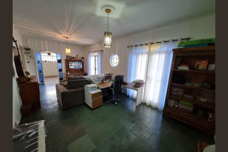 8_photo/94c8c5a959.79518a11401aeb31-ATLAS-2d7b0003-0a7f-43e2-86dd-40fa5ec3d582.jpg de casa à venda com 6 quartos, 264m² em Parque Imperador, Campinas