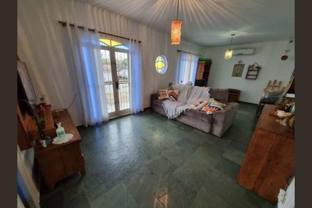 7_photo/94c8c5a959.79518a11401aeb31-ATLAS-c13d5bfa-8915-4bdb-8463-eb2a15a3921a.jpg de casa à venda com 6 quartos, 264m² em Parque Imperador, Campinas