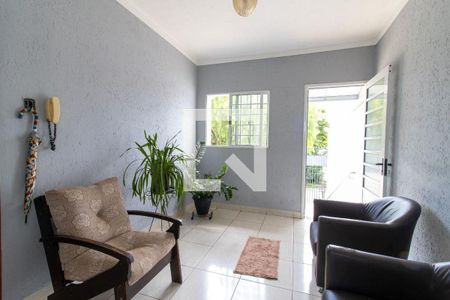 6_photo/94c8c5b5b5.5e32ded3db9b1cf2-ATLAS-70d7ffbd-f86e-4d99-92e4-3d49c9bc8afd.jpg de casa à venda com 3 quartos, 300m² em Jardim Nilópolis, Campinas